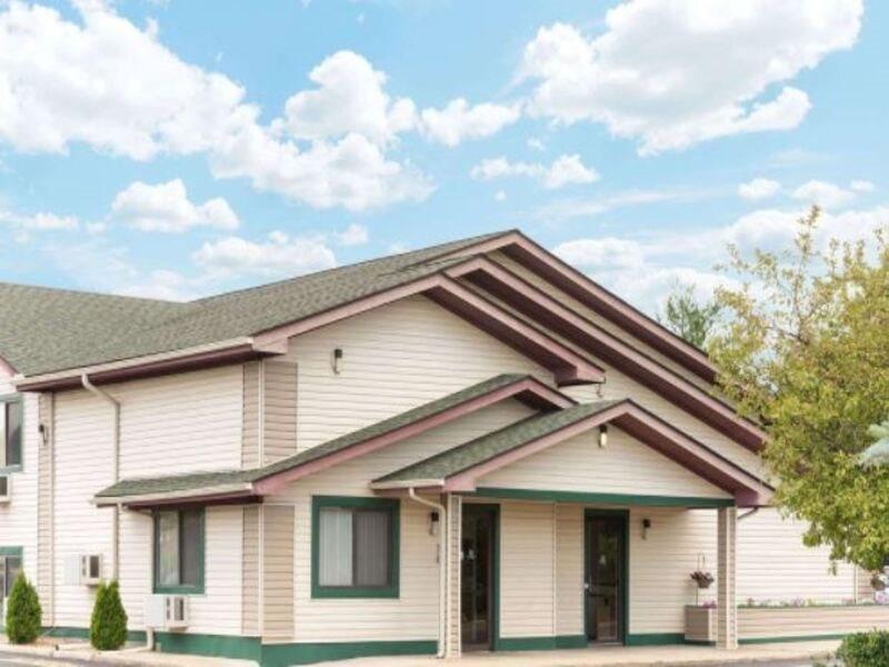 فندق سوبر 8 باي ويندام توينسبورج/كليفلاند إريا Twinsburg المظهر الخارجي الصورة